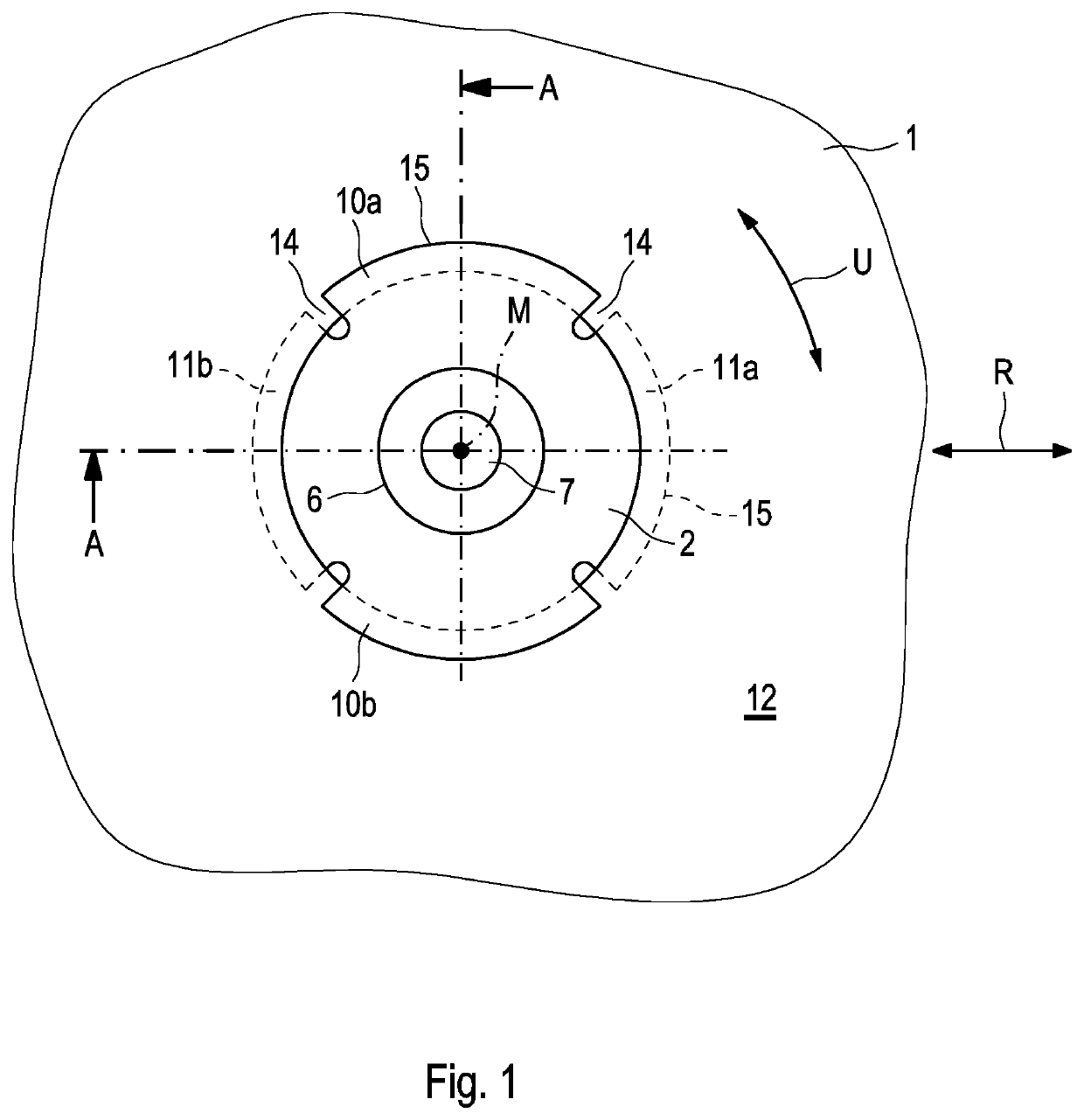 Securing device for a decoupling device on a shielding part, decoupling device having the securing device, and shielding part having the decoupling device