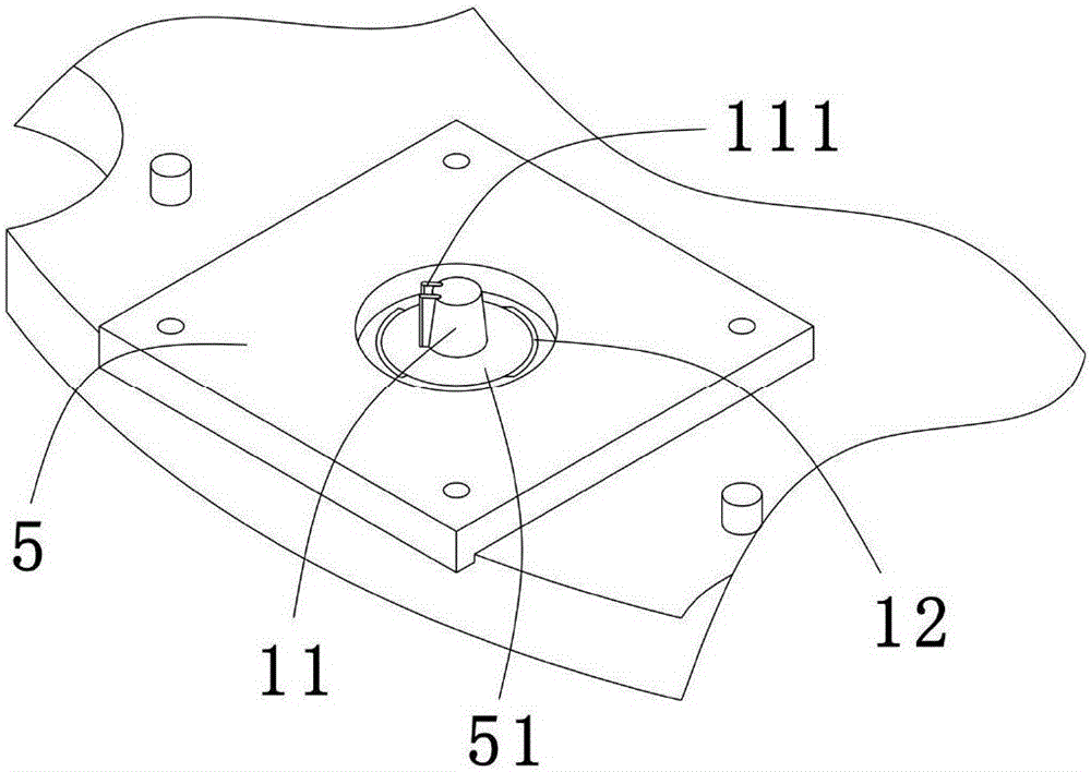 Automatic flywheel screw hole machining equipment