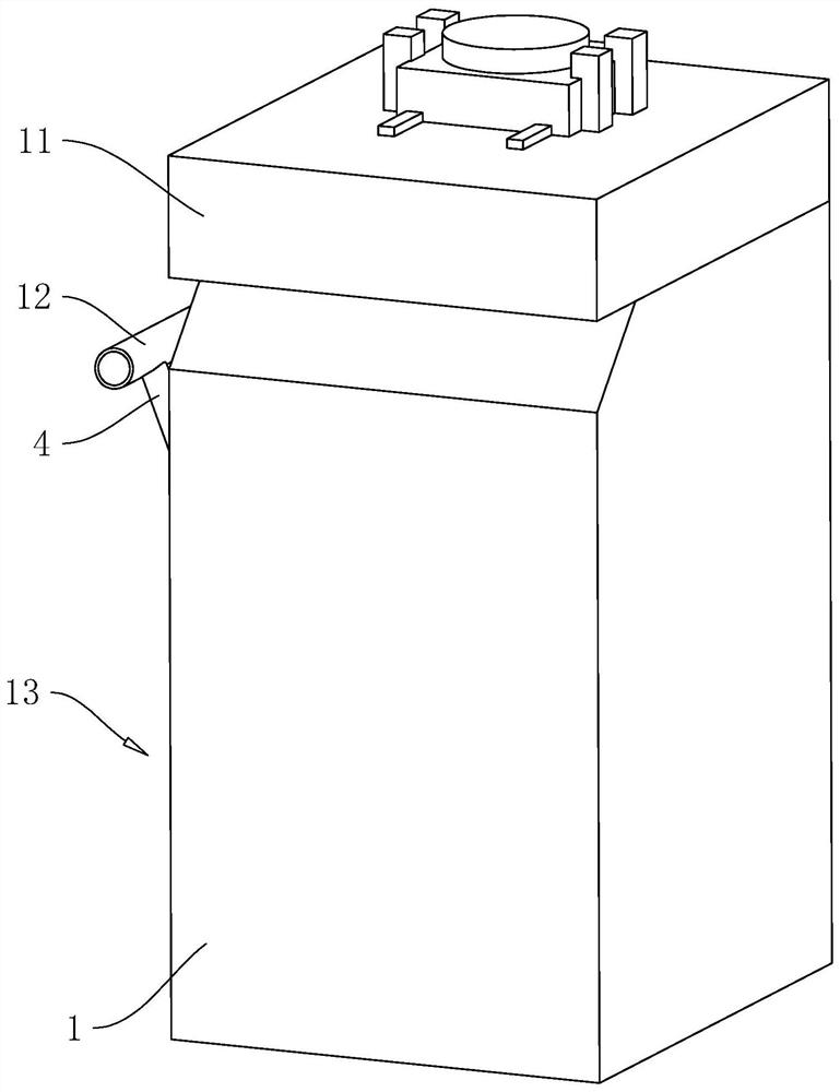 Hosiery knitter convenient for discharging socks of different models