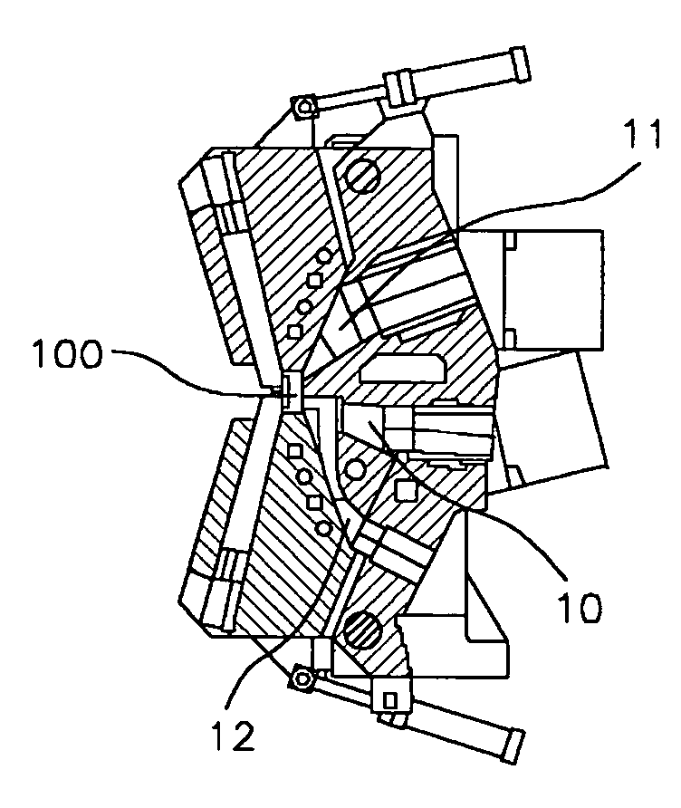 Die set of molding extruder for tire with slanted conductive ring