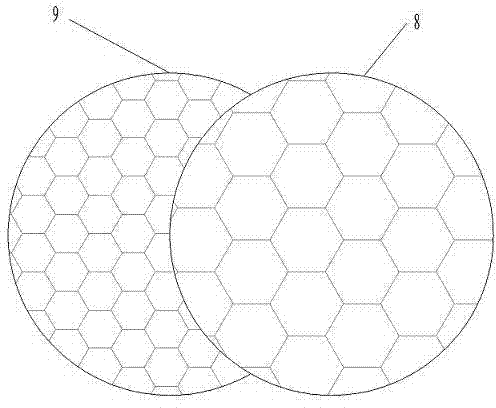 Dividing type agricultural material scattering device with high energy liquid detonation and scattering method