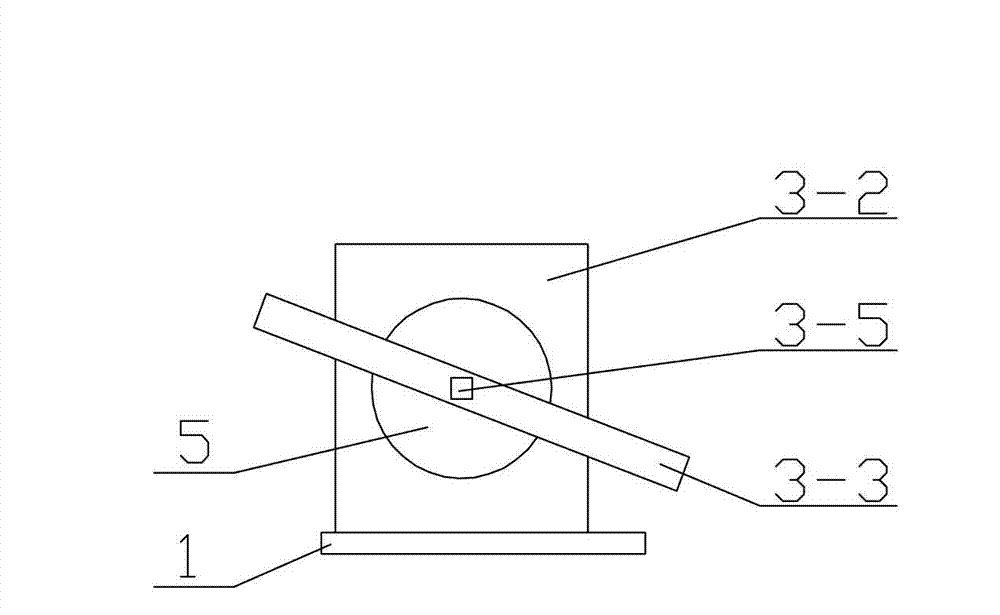 Tension and compression-reversing coupling loading testing device for inspecting gas tube structure