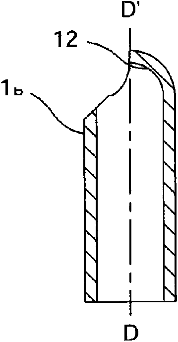 Device for injecting a liquid load to be mixed/converted inside a plasma needle or a gaseous flow