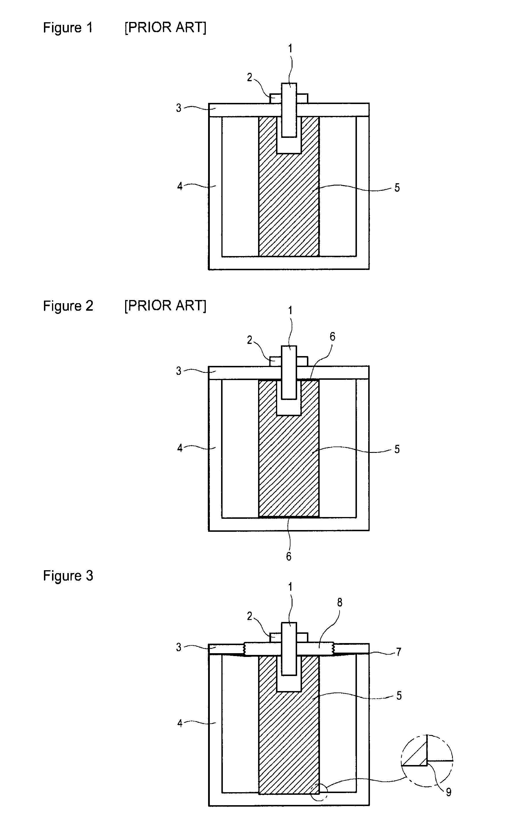 Dielectric resonator fixed by a pressing metal plate and method of assembly