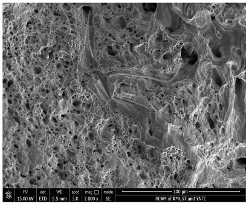 Porous foam enhanced metal composite material and preparation method thereof