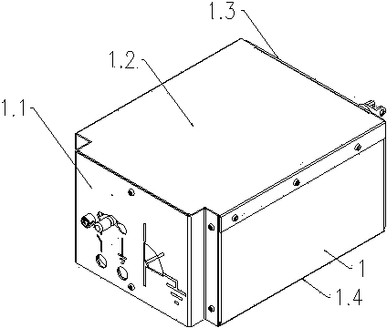 Operating mechanism of three-station switch