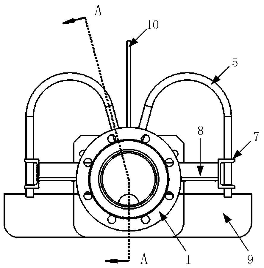 Upper cooling header with variable flow across width