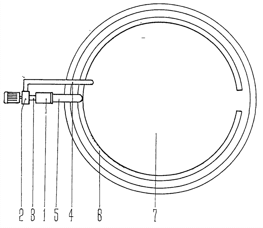 Purifying and oxygen filling device for processing high-density aquatic water by water aerosol