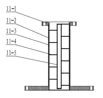 Climbing film type multi-effect water distillator