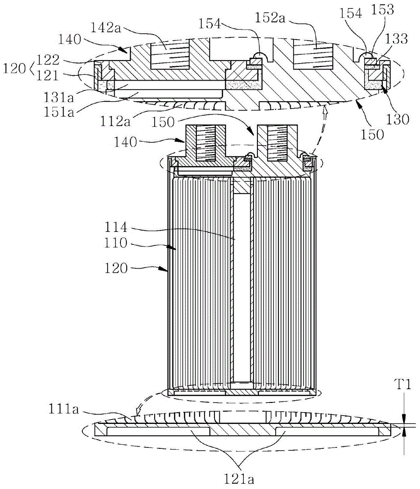 Electric double layer capacitor having low esr, and assembly method therefor