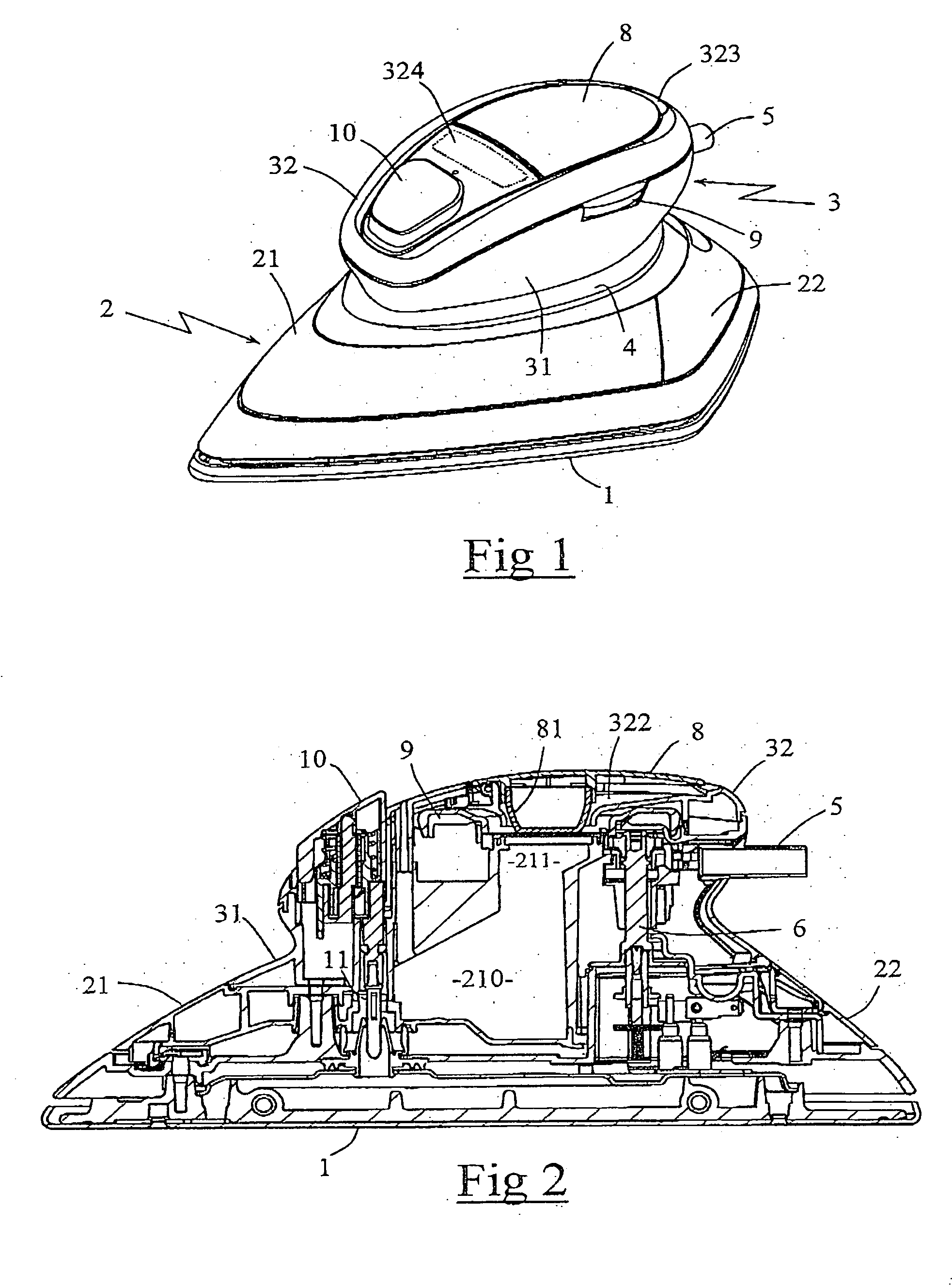 Pressing iron having a handle integrating an orifice for filling a reservoir