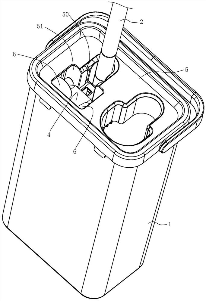 Double-side-squeezing water squeezing device, cleaning tool and self-squeezing foamed cotton mop