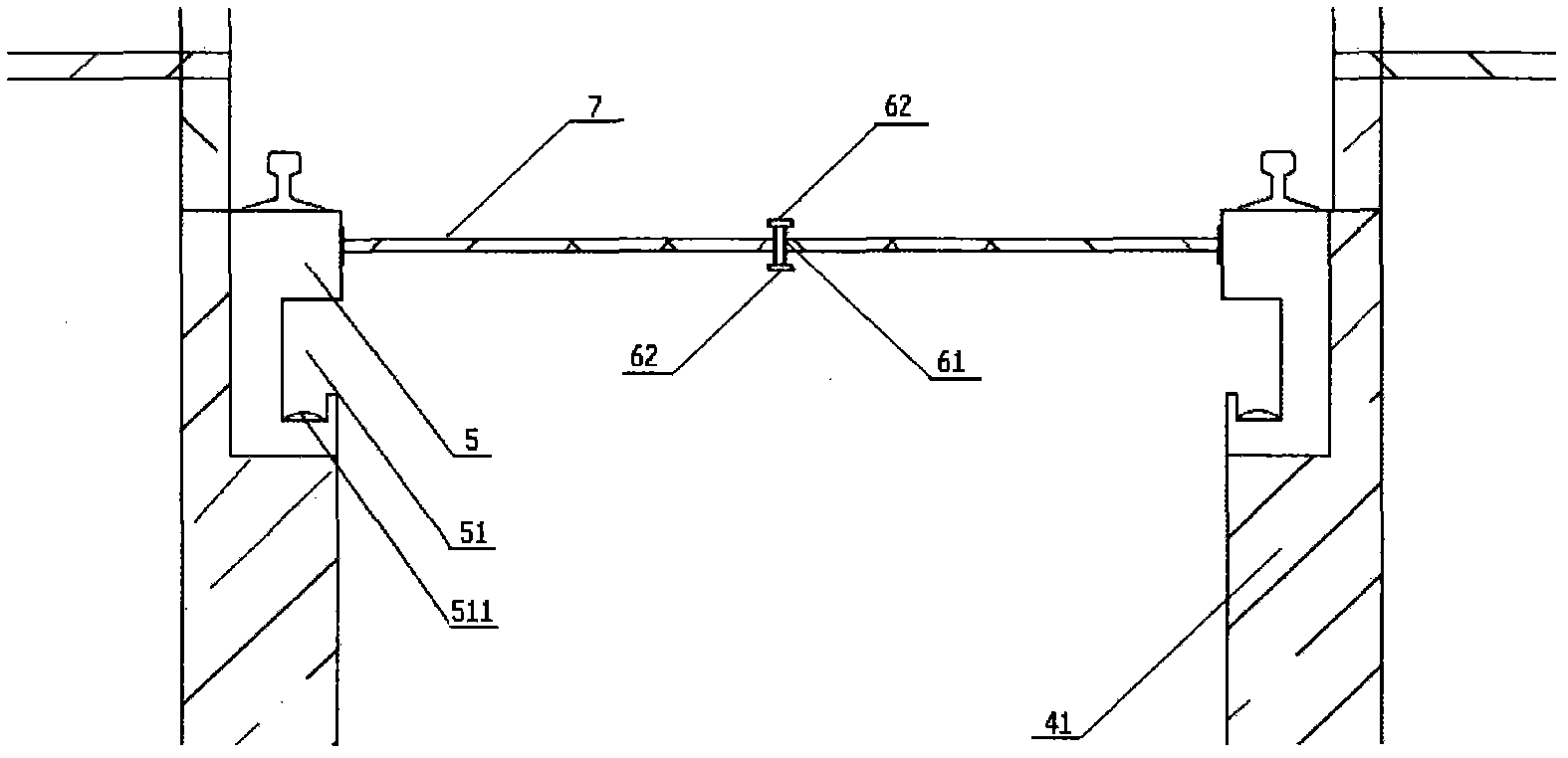 Double-layer running urban rail transportation system