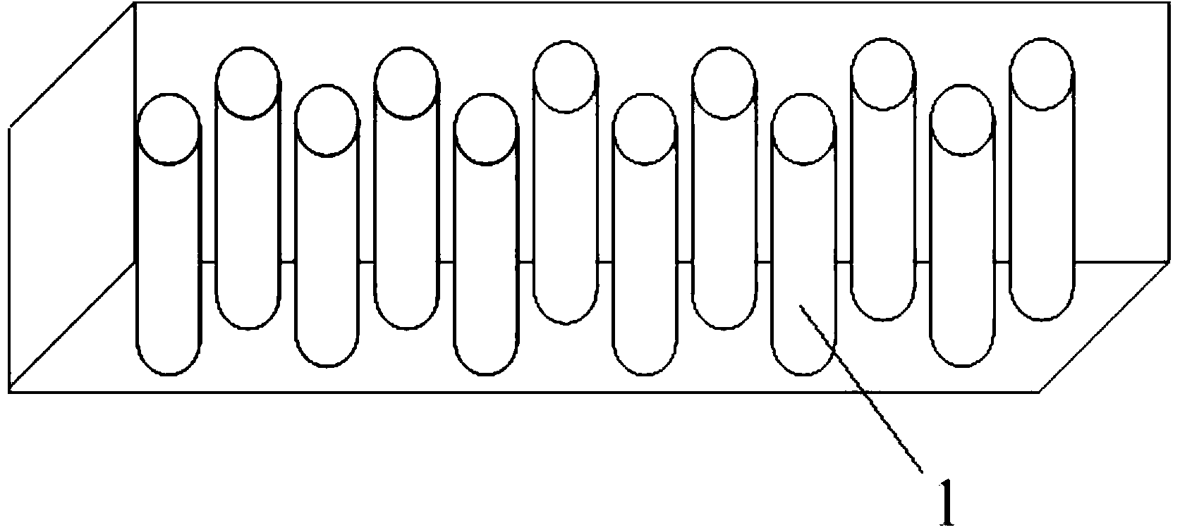 Dacron fine denier multi-hole flat fiber and method for producing same