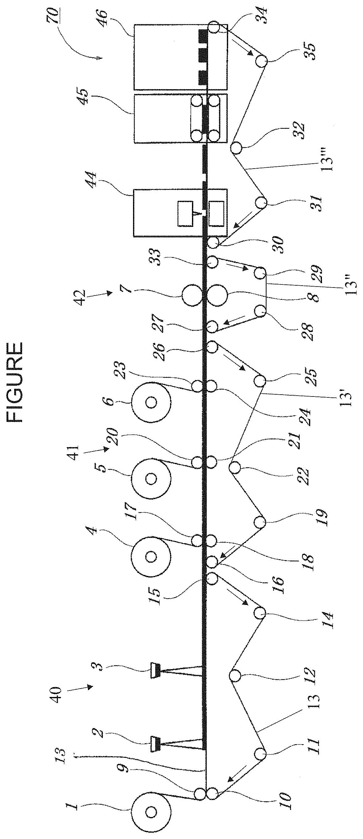 Mesh belt used in apparatus for producing water absorbing body