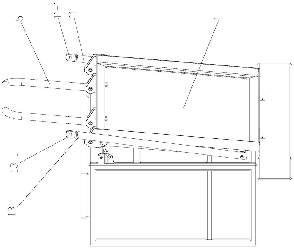 Mounting structure for foldable pedal with guardrail of drilling machine