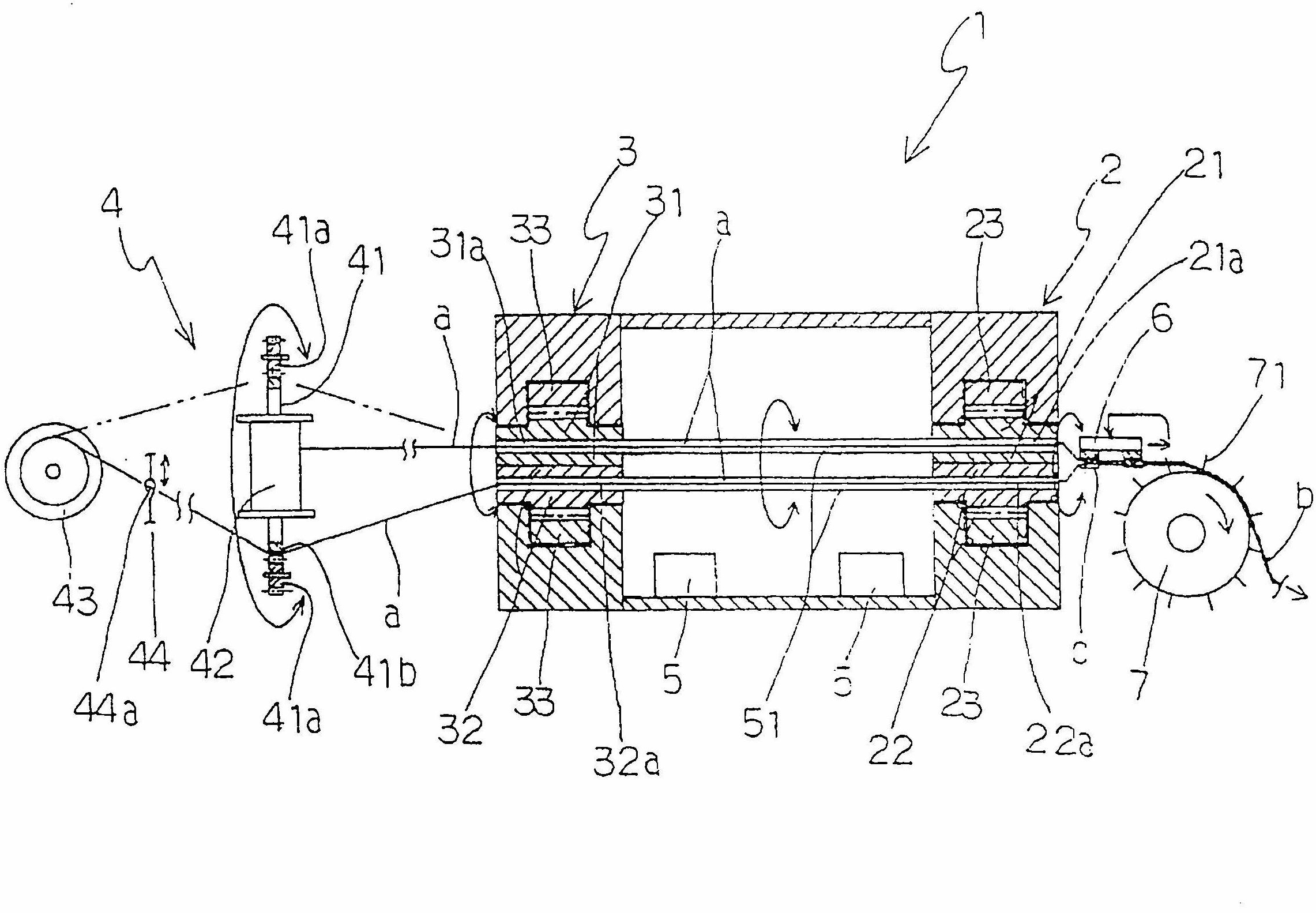 Plastic open mesh net manufacturing device and machine