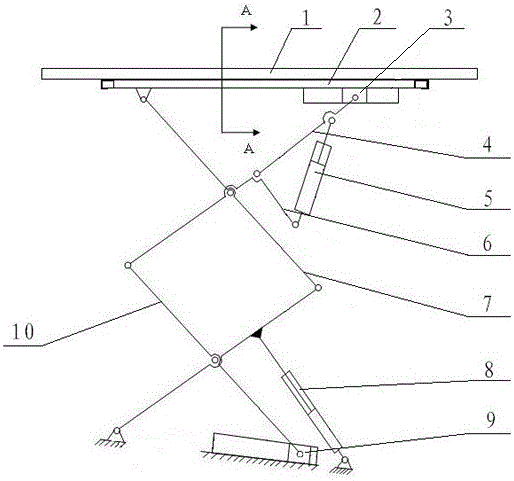 Lifting device for trackless rubber wheel transport vehicle