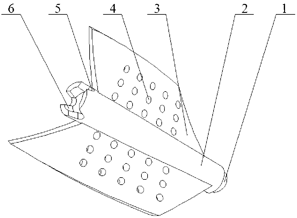 Porous screw blade rotor in heat exchange tube