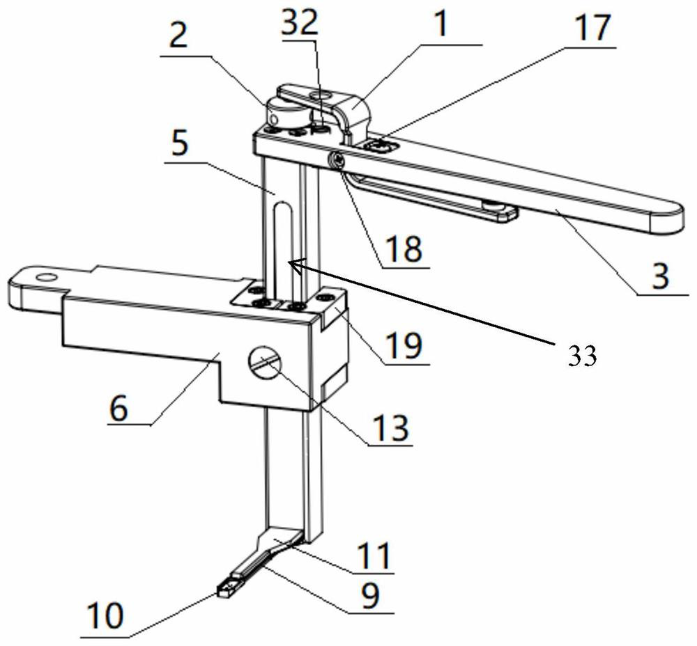 Positioning feeder for solid samples