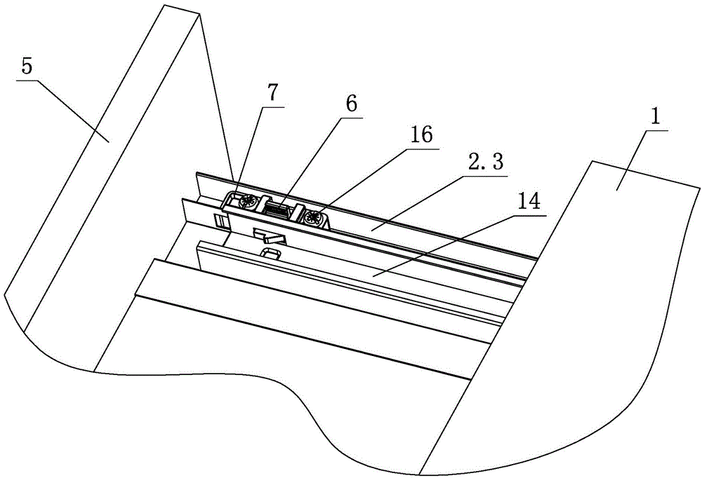 Self-adaptive matching mechanism for drawer main body and furniture main body