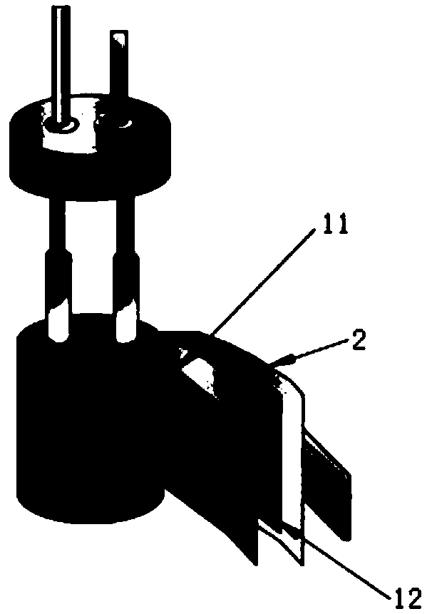 Solid electrolytic capacitor and preparation method thereof