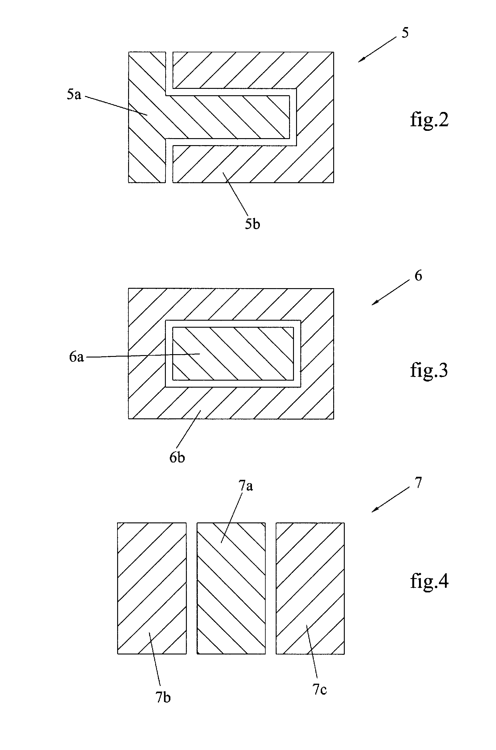 Device for the measurement of electrical properties of fluids and method for measuring said electrical properties