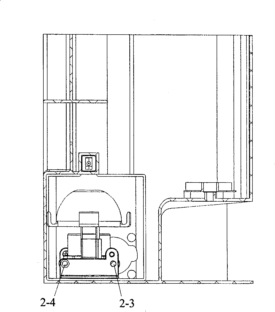 Domestic full-automatic dish-washing machine and its cleaning method