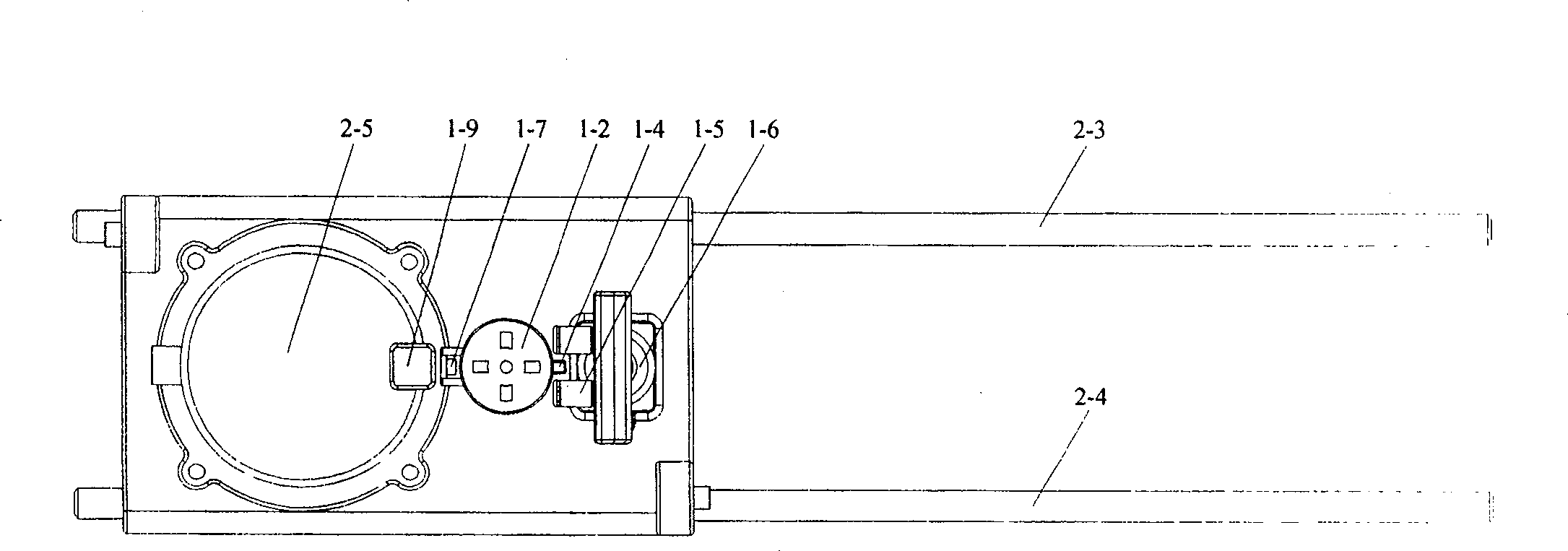 Domestic full-automatic dish-washing machine and its cleaning method