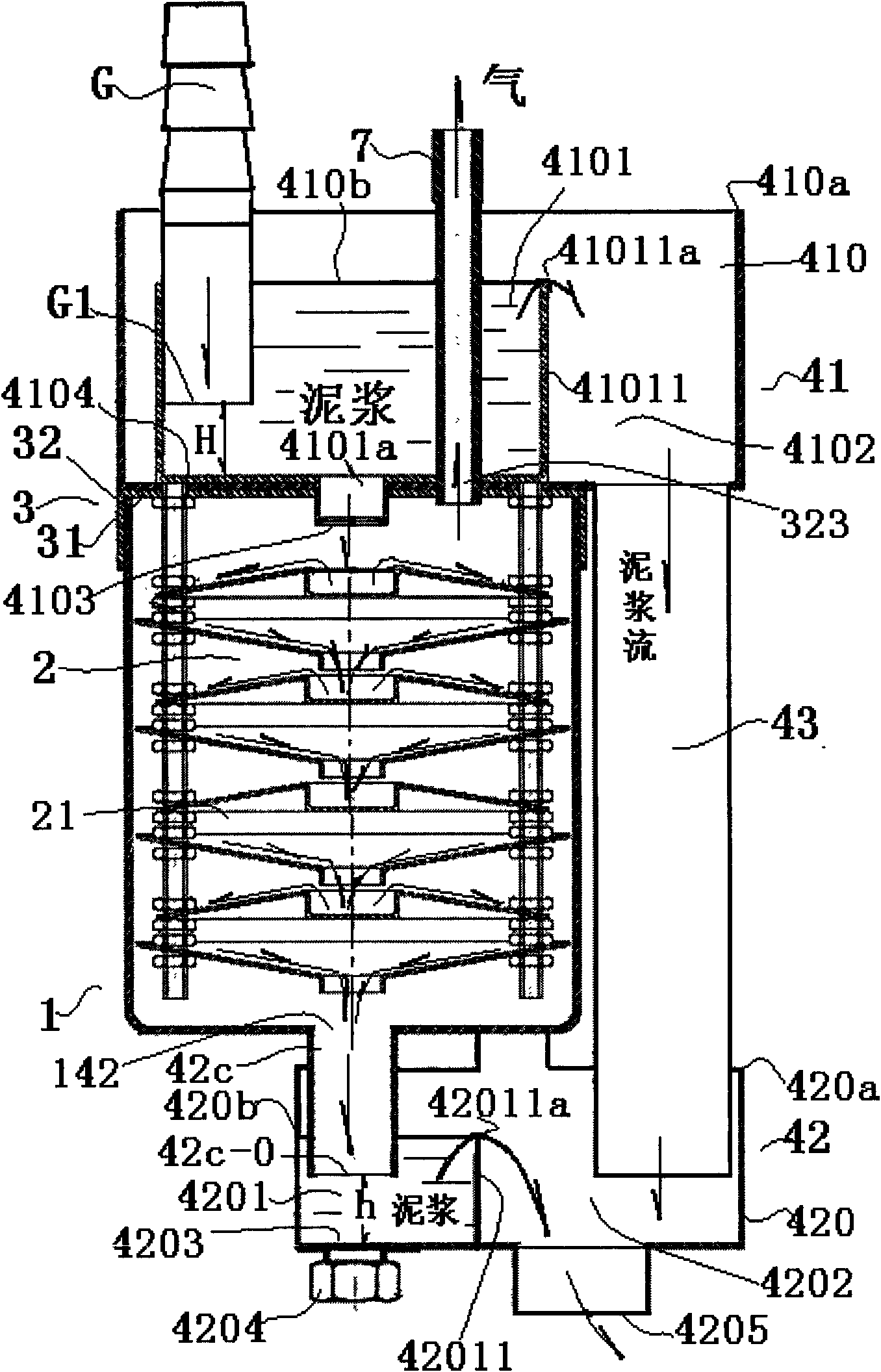 Passive degassing device as well as tank body and slurry treating element thereof