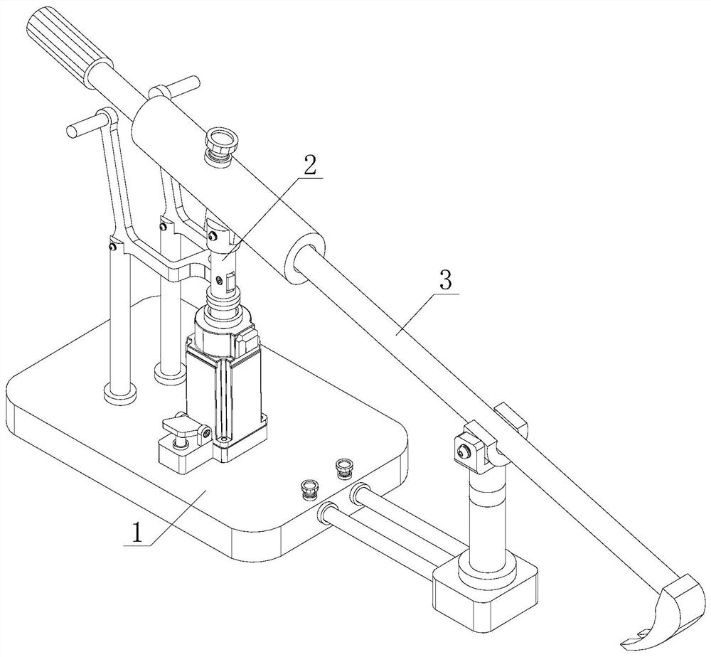 Mining crowbar with direction guide mechanism for mine construction