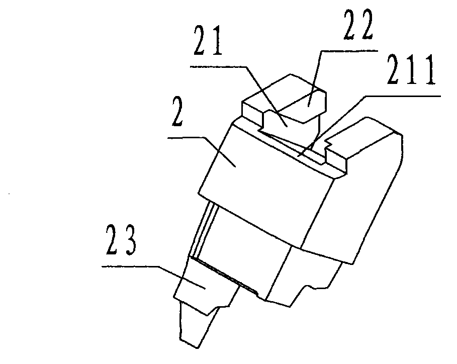 Inclined sliding groove rail pair with self-locking flat surface