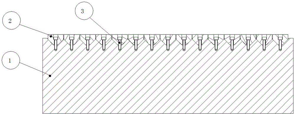 Antiwear close-packed armor roll surface