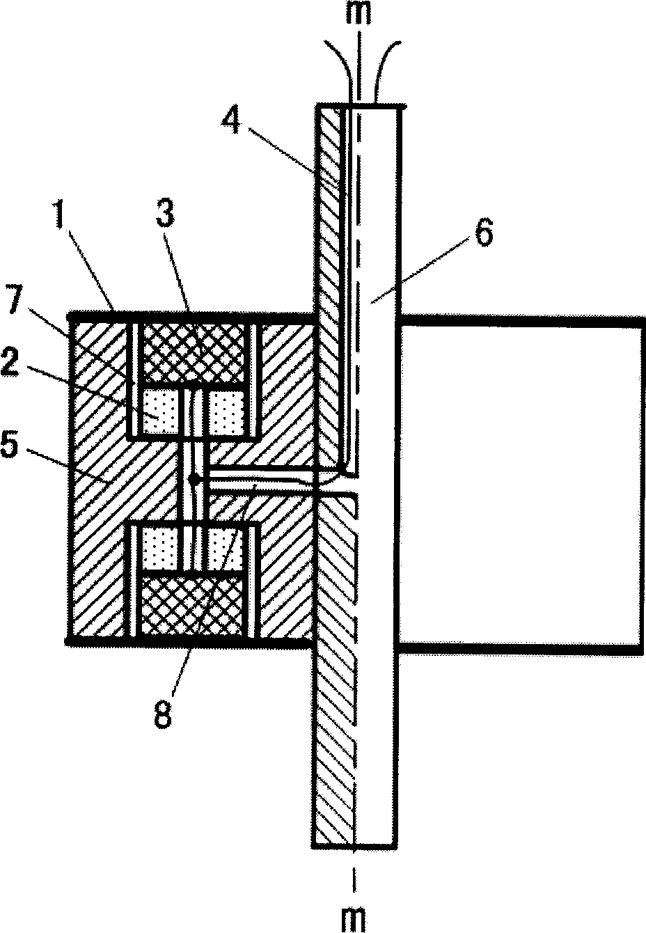 Fixed type self vibration damping difference flow sensor