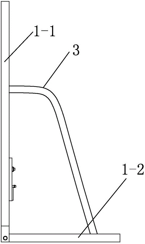 Leg stretching fitness apparatus for split exercise