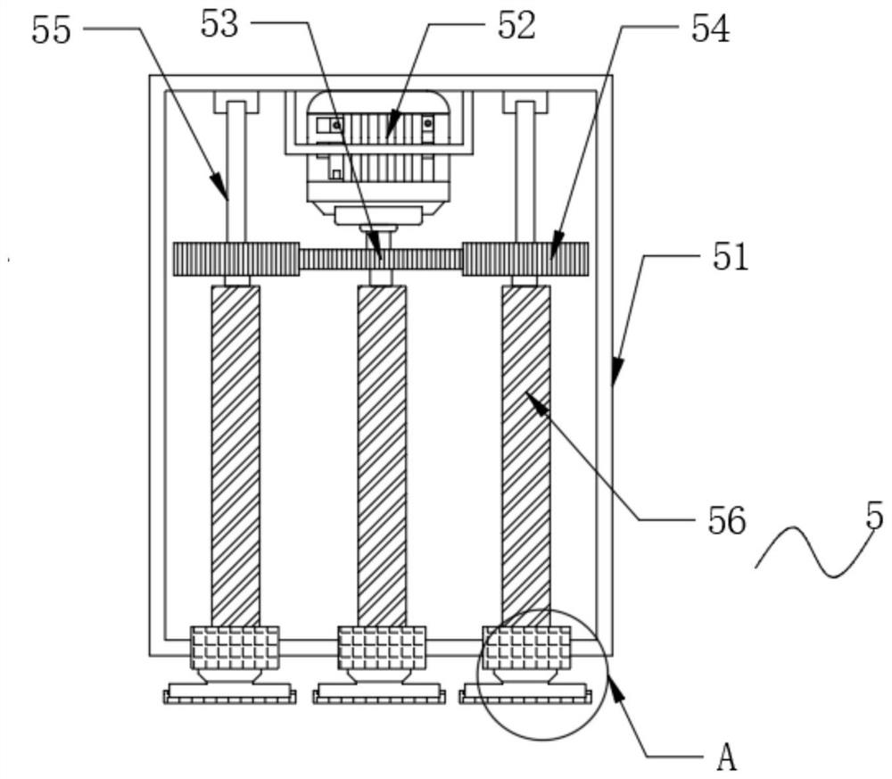 Gravel leveling device for railway construction