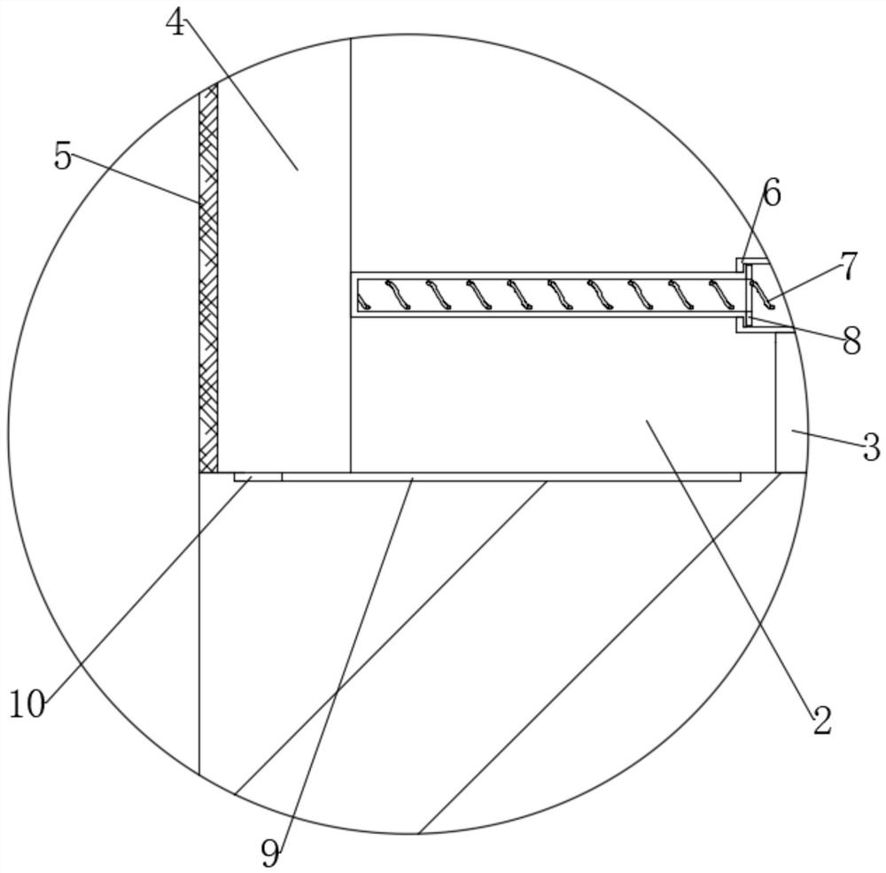 A self-detaching sewing device for an automatic sewing system