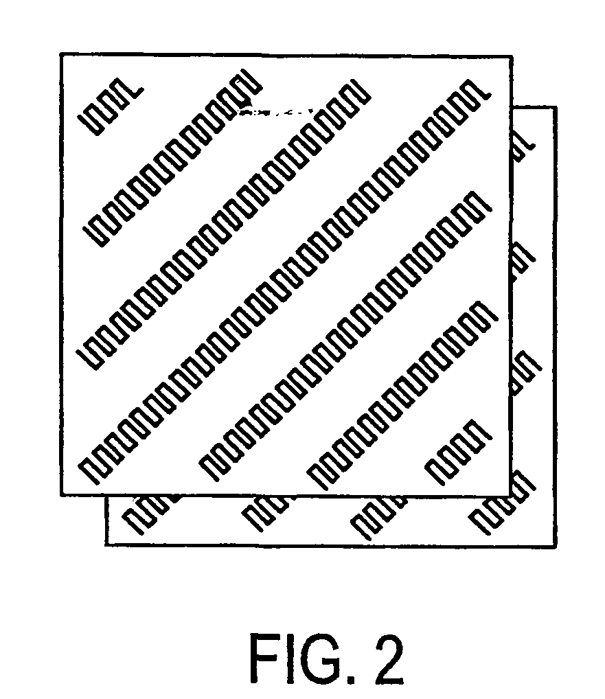 Dual circular polarization flat plate antenna that uses multilayer structure with meander line polarizer