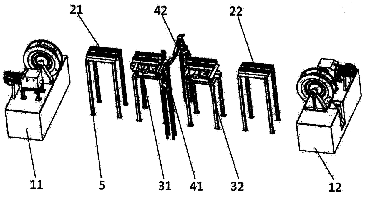 An automatic welding device for anchor chain crosspieces