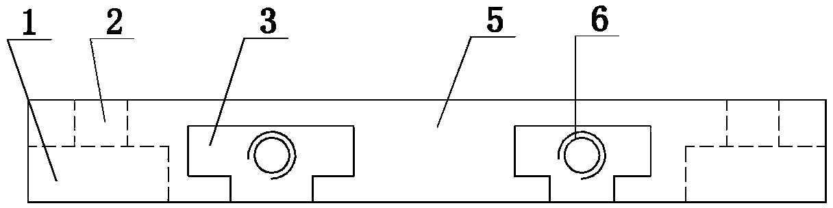 Thin side-mounting adapter coupling piece and unit curtain wall structure adopting same