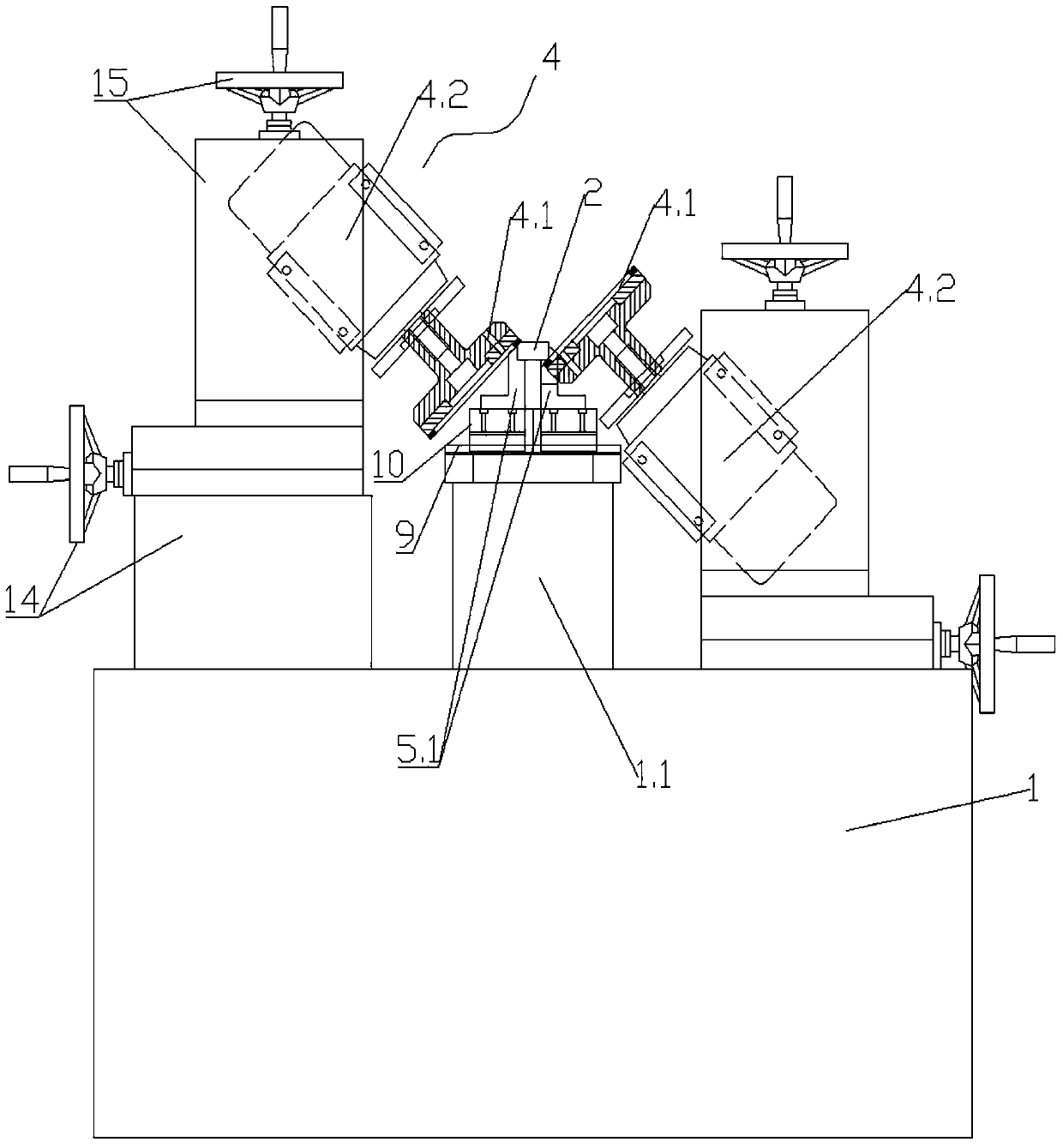 Automatic chamfering machine