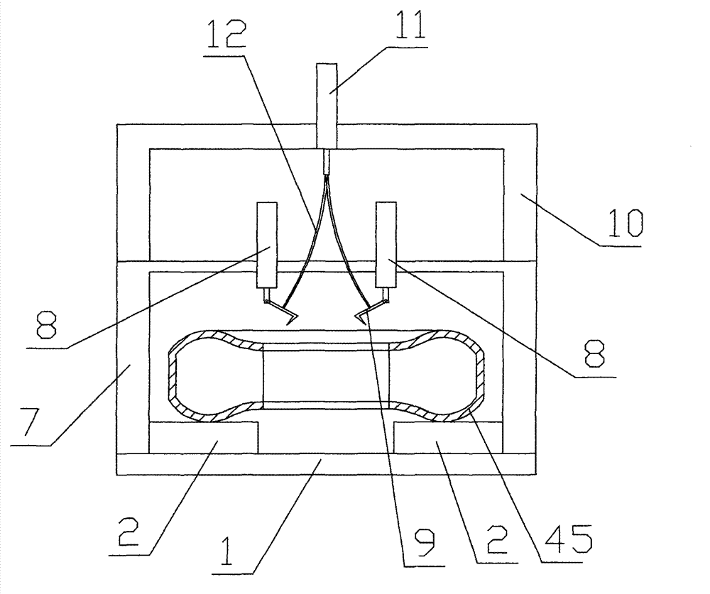 Machine for mounting inner tube and flap of tyre