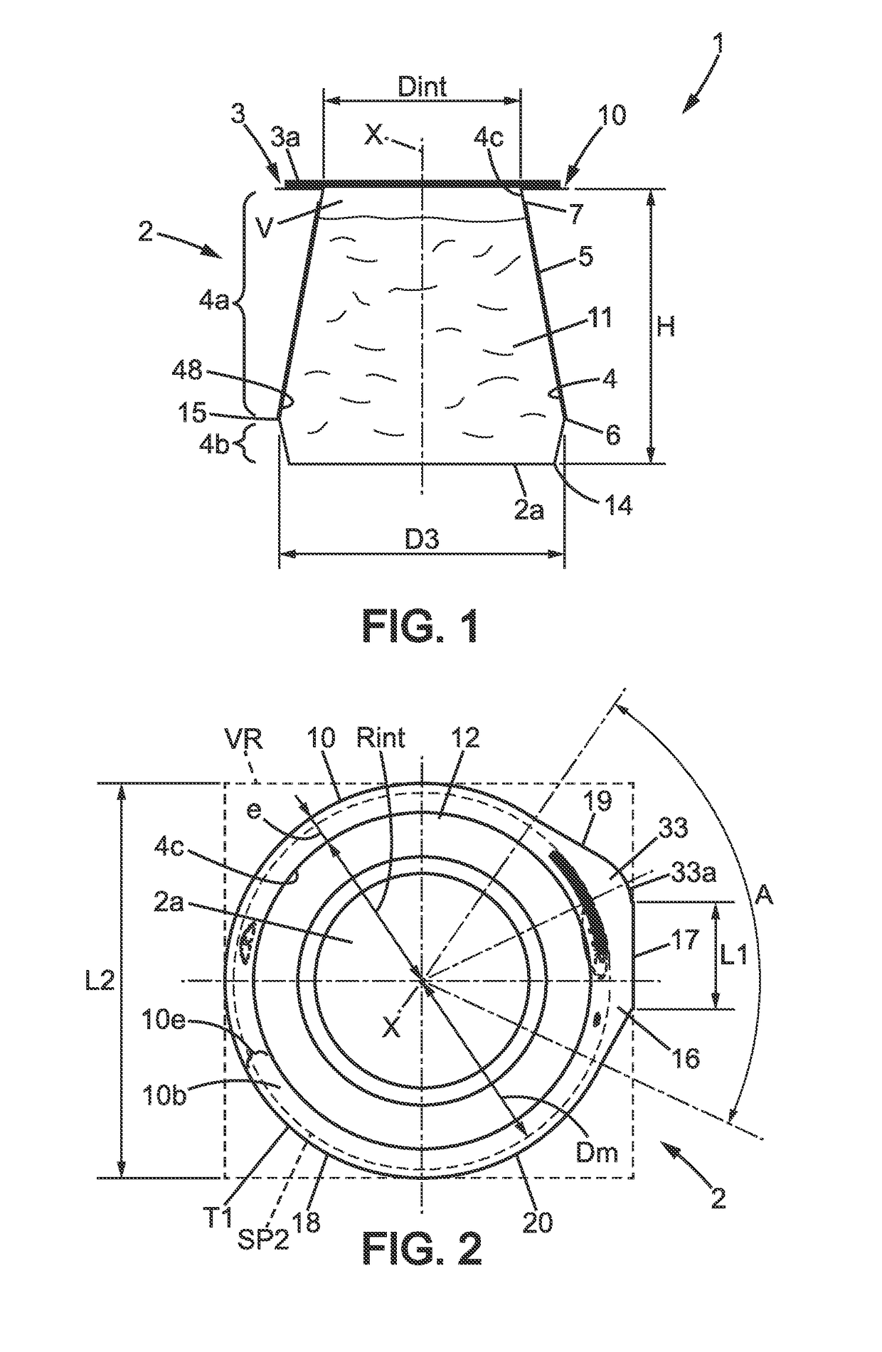 Plastic cup with a thin outer sleeve and food product pack comprising such cups