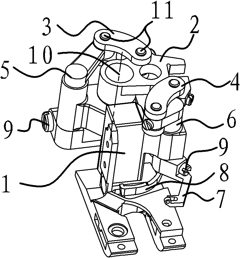 Stretched-thread traction mechanism of four-needle six-thread splicing and sewing machine