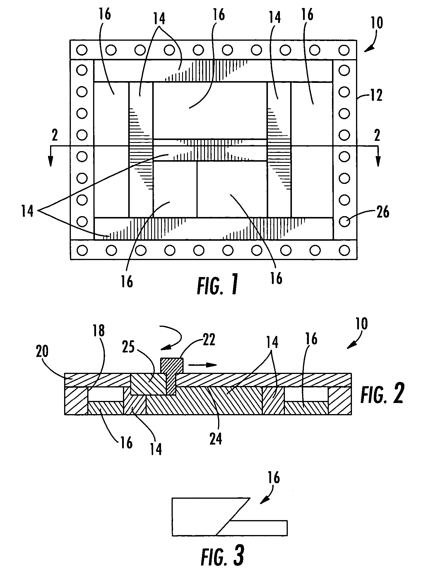 Apparatus and system for welding preforms and associated method