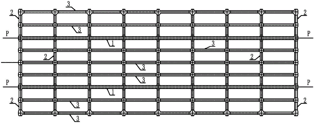 A method of weakening the bridge deck system to participate in the joint action of the main truss