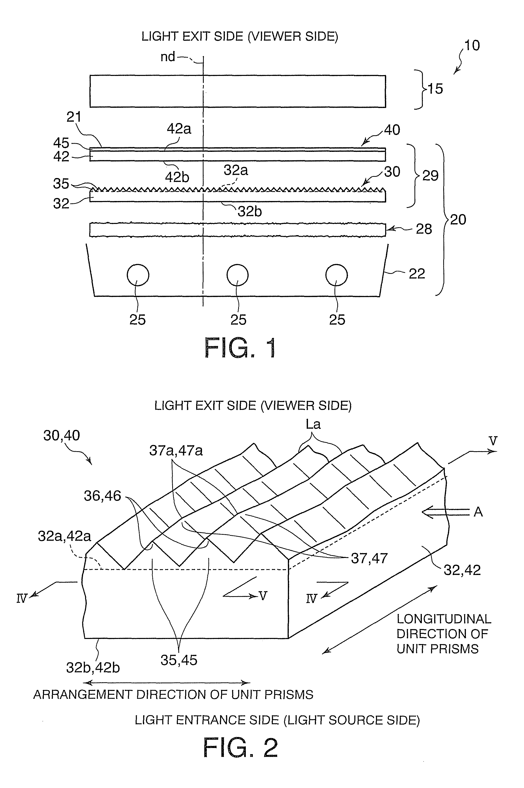 Optical sheet with unit prisms including unit prism groups