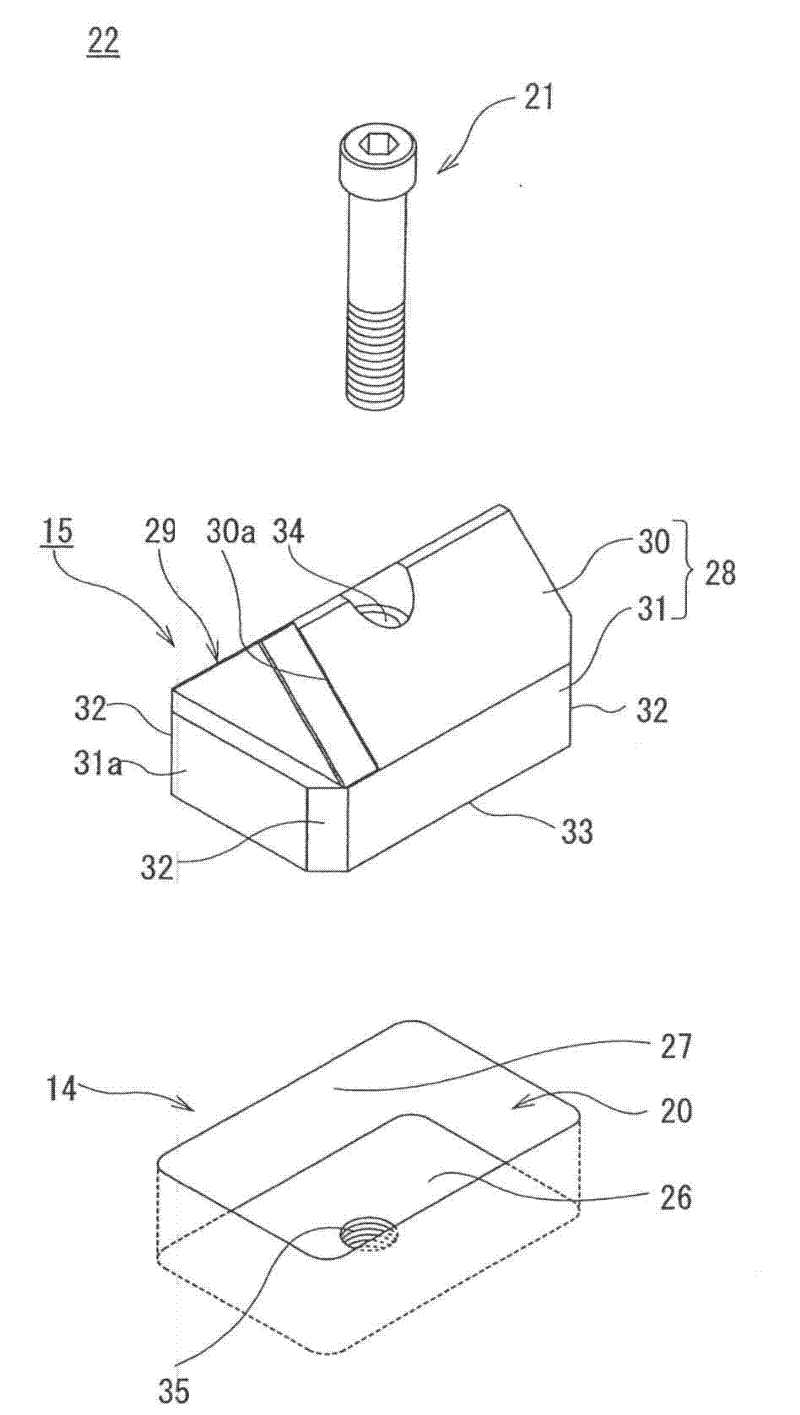 Rotary cutting edge mounting structure for crusher and crusher using such mounting structure