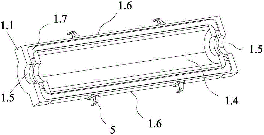 Pipeline leakage detection device and detection method