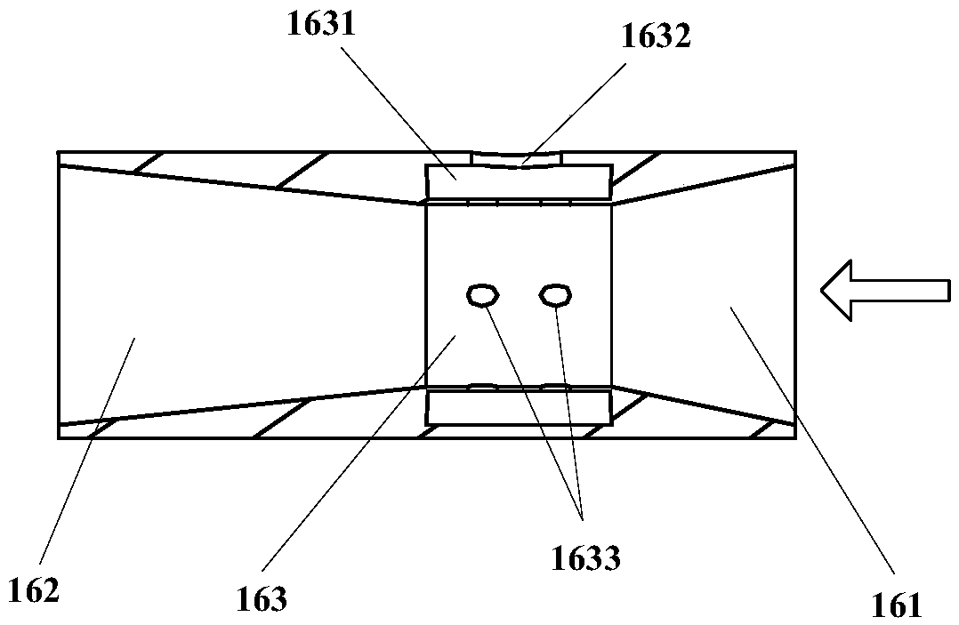 Z-type natural gas moisture real-time measuring device and method based on in-pipe phase separation